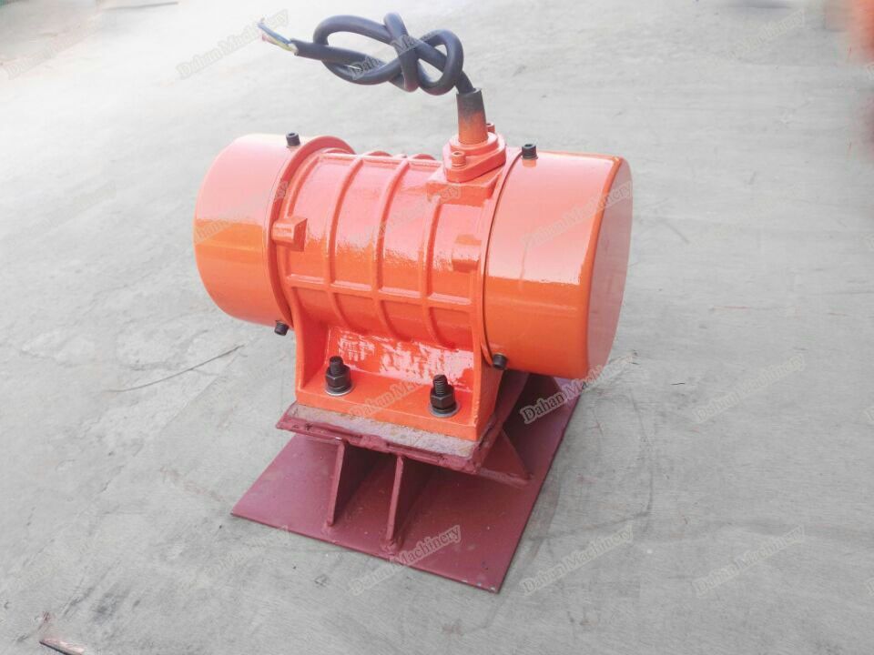 艙壁振動(dòng)器